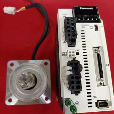 A6750W伺服套装MHMF082L1U2M+MCDLN35SE 无外包装全新末上机