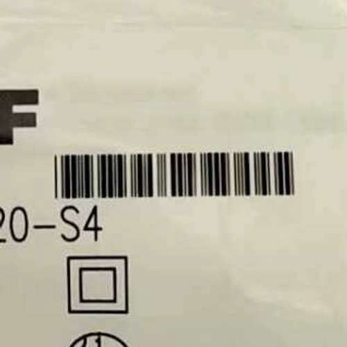 全新原装现货BOS01C2巴鲁夫光电开关传感器BOS 18M-PS-RE20-S4