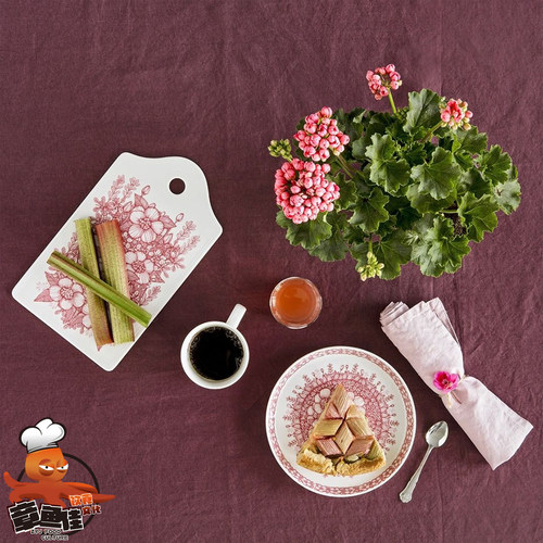 芬兰野玫瑰粉色蕾丝平盘茶壶水杯