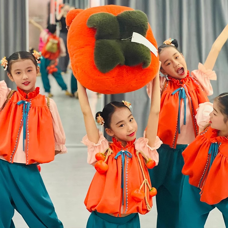 新款小荷风采柿柿如意儿童演出服