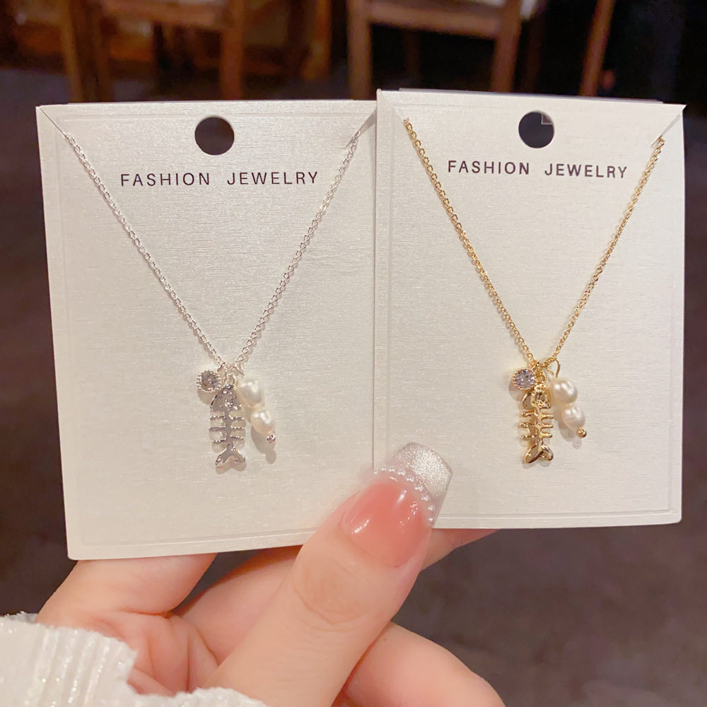 小众时尚简约金属鱼骨淡水珍珠项链女气质轻奢温柔百搭锁骨链