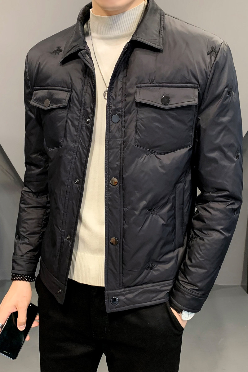 2021秋冬装新款衬衫领刺绣羽绒服男钱塘3029-D1996P245真模,男装羽绒服,钱塘6006(原3029)