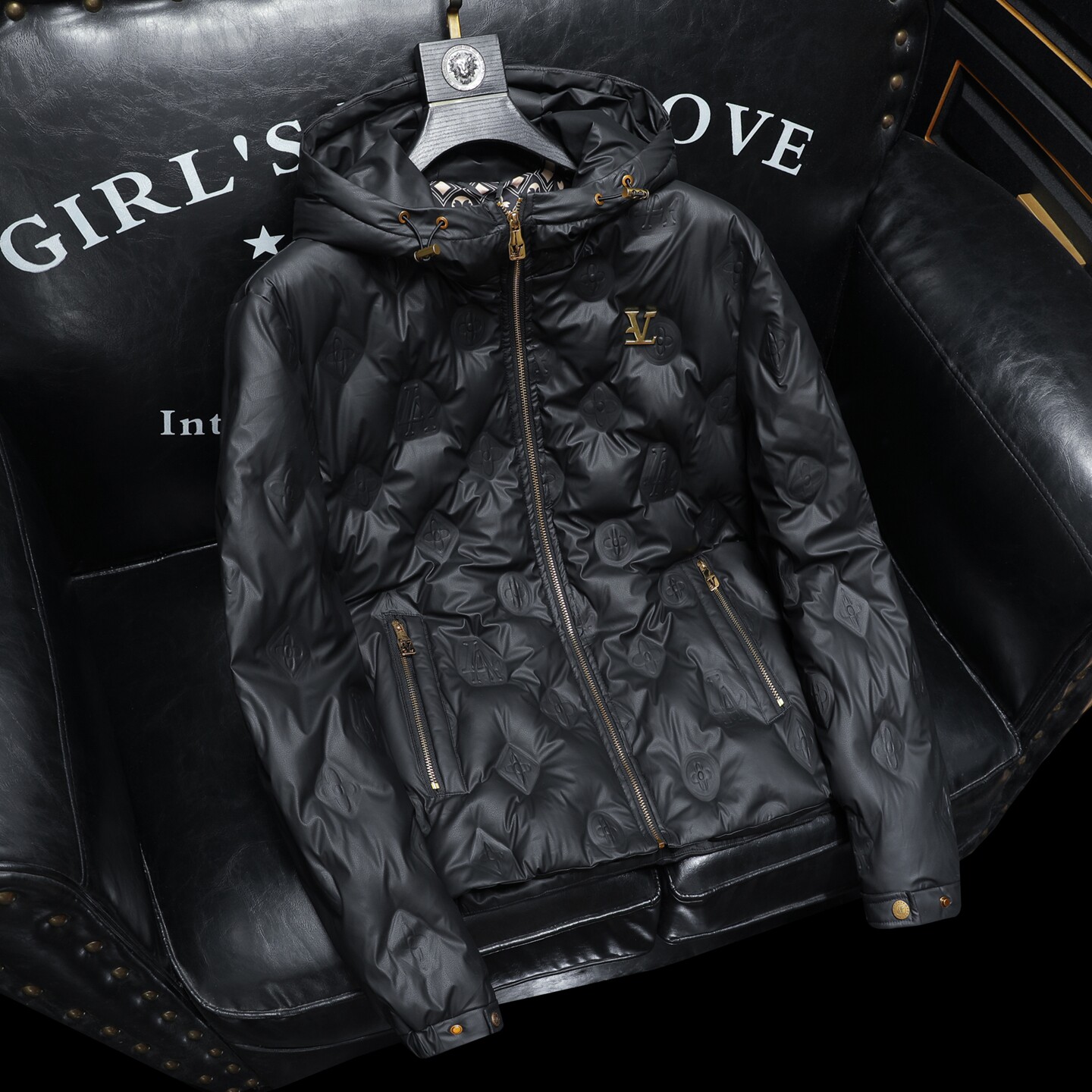 2025秋冬装90%绒连帽羽绒服男 钱塘6006-5520-P330 沙发图图片