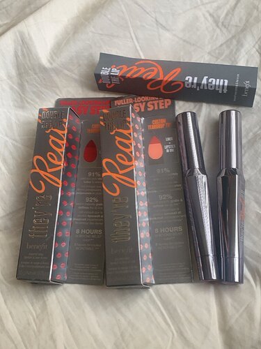 benefit贝玲妃以假乱真双色唇膏口红唇线唇膏二合一1.5g正装