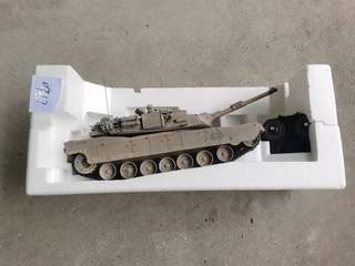 HOBBY ENGINE 2.4G - 沙漠遥控坦克玩具儿童遥控玩具遥控车