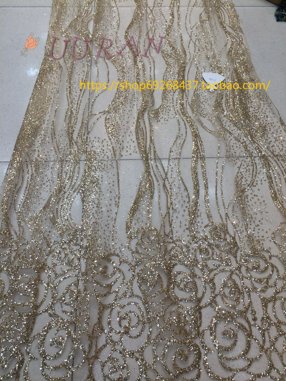 香槟金银花朵条纹亮片布料婚庆背景烫金布料礼服装布料头纱背景,服饰配件/皮带/帽子/围巾,布面料,淘宝优惠券,粉丝福利购,淘宝优惠卷