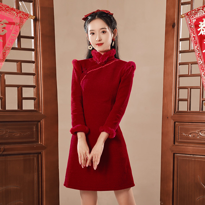 冬季旗袍秋冬短款小个子红色过年小袄加绒加厚改良敬酒服连衣裙女