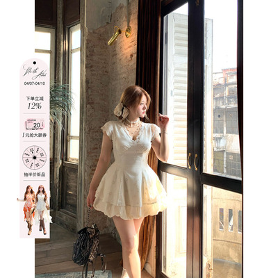 安妮不火 塞纳白露庭镂空花小飞袖连衣裙微胖大码设计感收腰裙子