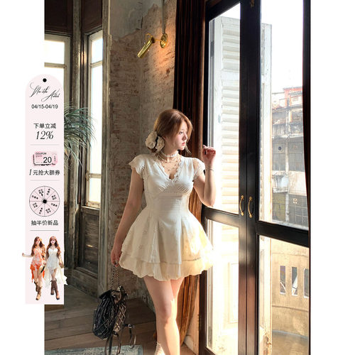 安妮不火 塞纳白露庭镂空花小飞袖连衣裙微胖大码设计感收腰裙子