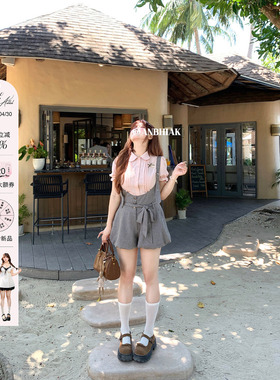 安妮不火 日杂感娃娃领衬衫背带裤两件套女微胖大码收腰学院套装