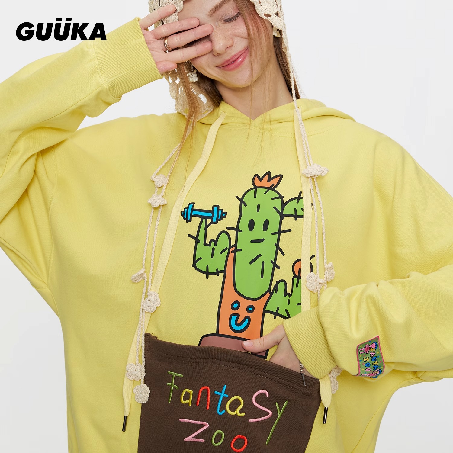 左奇函同款GUUKA黄色仙人掌盆栽连帽卫衣女 情侣多巴胺大口袋帽衫