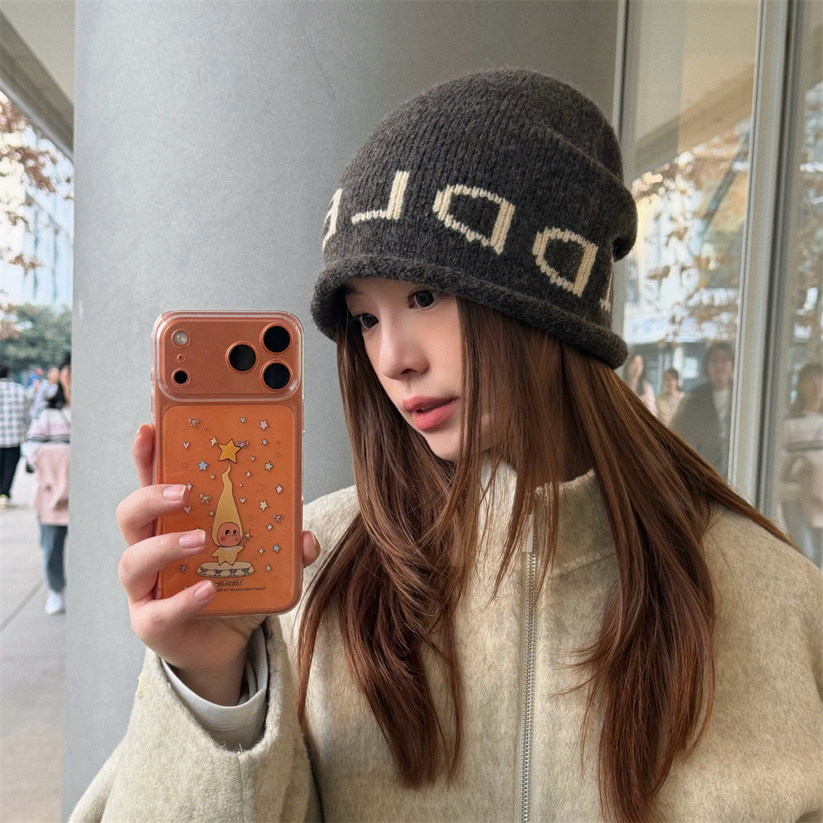 丁走走时尚字母针织毛线帽显脸小