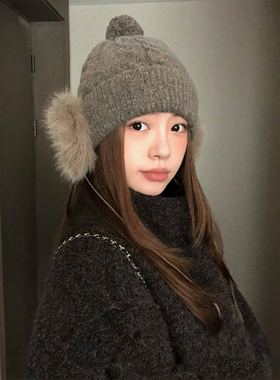 丁走走带耳包针织帽女子冬季保暖显脸小百搭毛线帽护耳毛绒雷锋帽