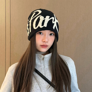 双面戴!字母显脸小针织帽女秋冬护耳保暖大头围冷帽百搭毛线帽子