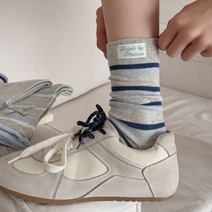 白灰色袜子女款 2026春夏季 棉质透气棉袜学院风中筒袜 起步韩袜
