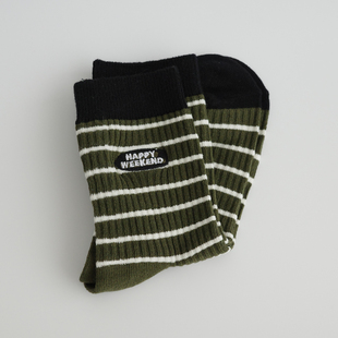 小物商店 日系百搭条纹墨绿色刺绣缝标学院风女士中筒袜子