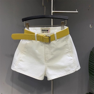 白色简约洋气百搭显瘦牛仔热裤女