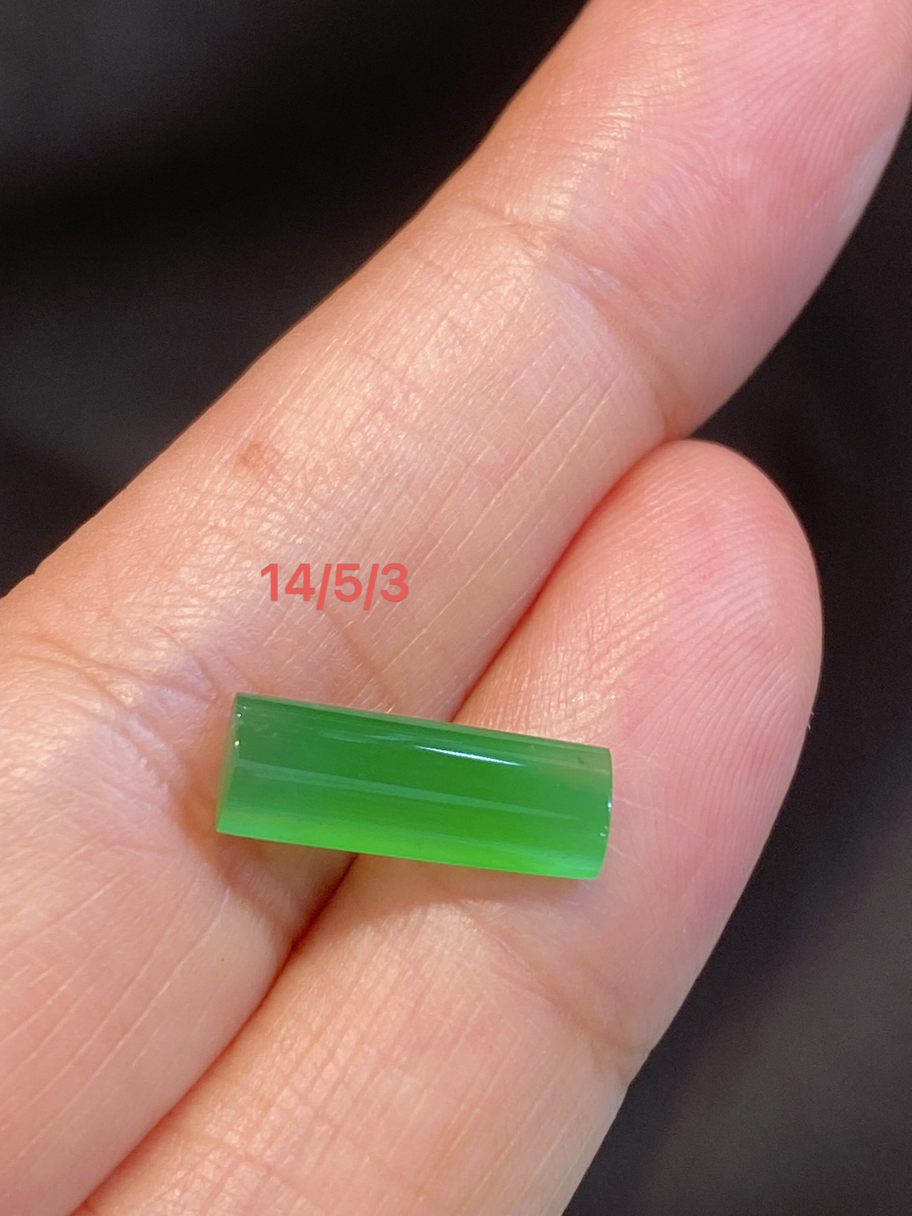 缅甸天然A货翡翠冰种飘绿花翡翠缅甸翡翠