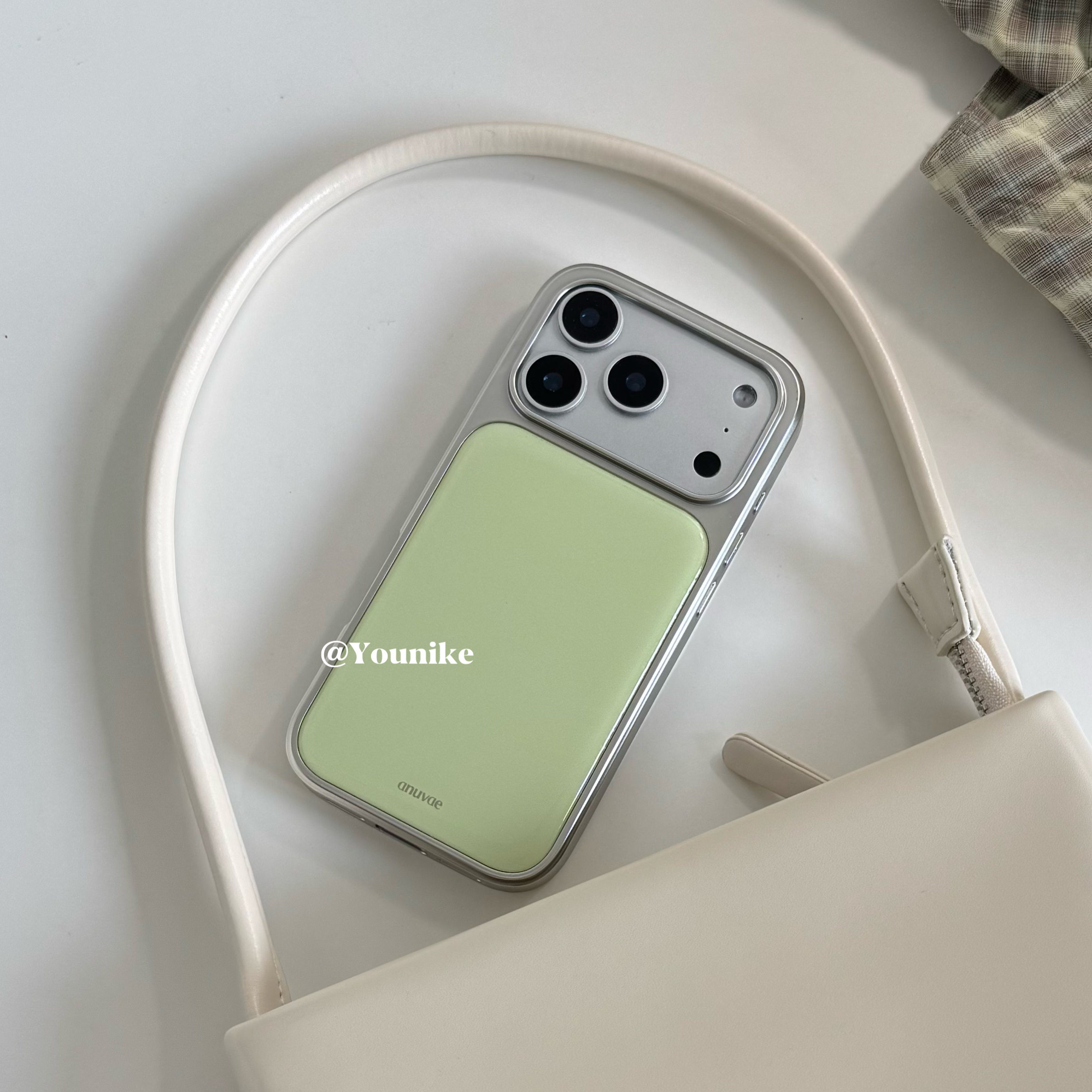 韩女时尚秋冬亮色温柔气质手机壳