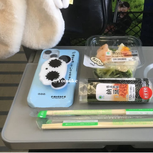 古早复古元素幸运文字插画手机壳