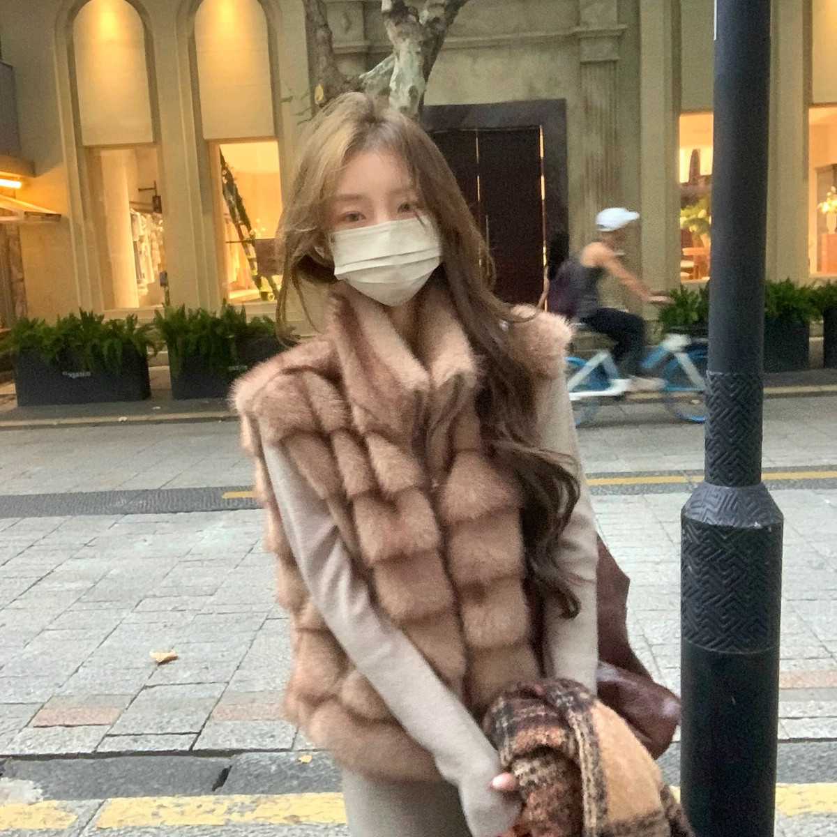 Y.JIA 伊嘉-层叠毛序立领仿貂毛马甲外套马甲1318-5,女装/女士精品,马夹,淘宝优惠券,粉丝福利购,淘宝优惠卷