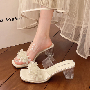 法式仙女透明粗跟一字拖女夏2026新款洋气百搭花朵水钻高跟凉拖鞋