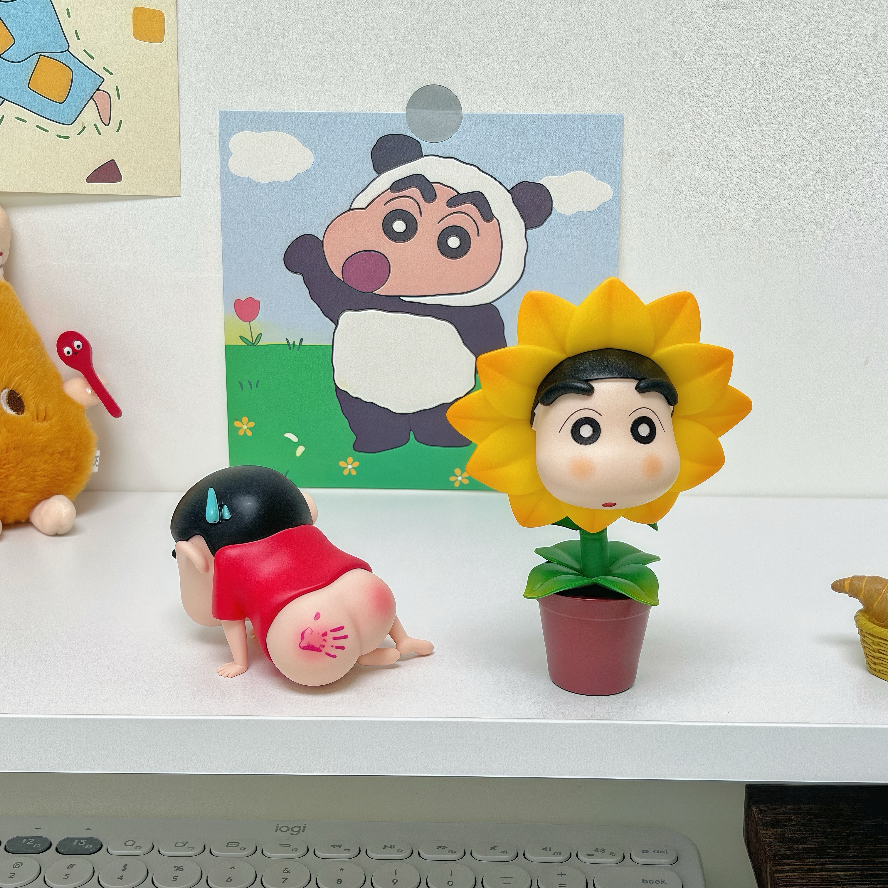 蜡笔小新桌面车载摆件