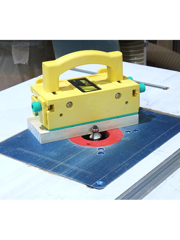 Woodworking tools table saw accessories 3D safety pushing barbecue milling and planing auxiliary tools Wuxin tool tree beside the embankment