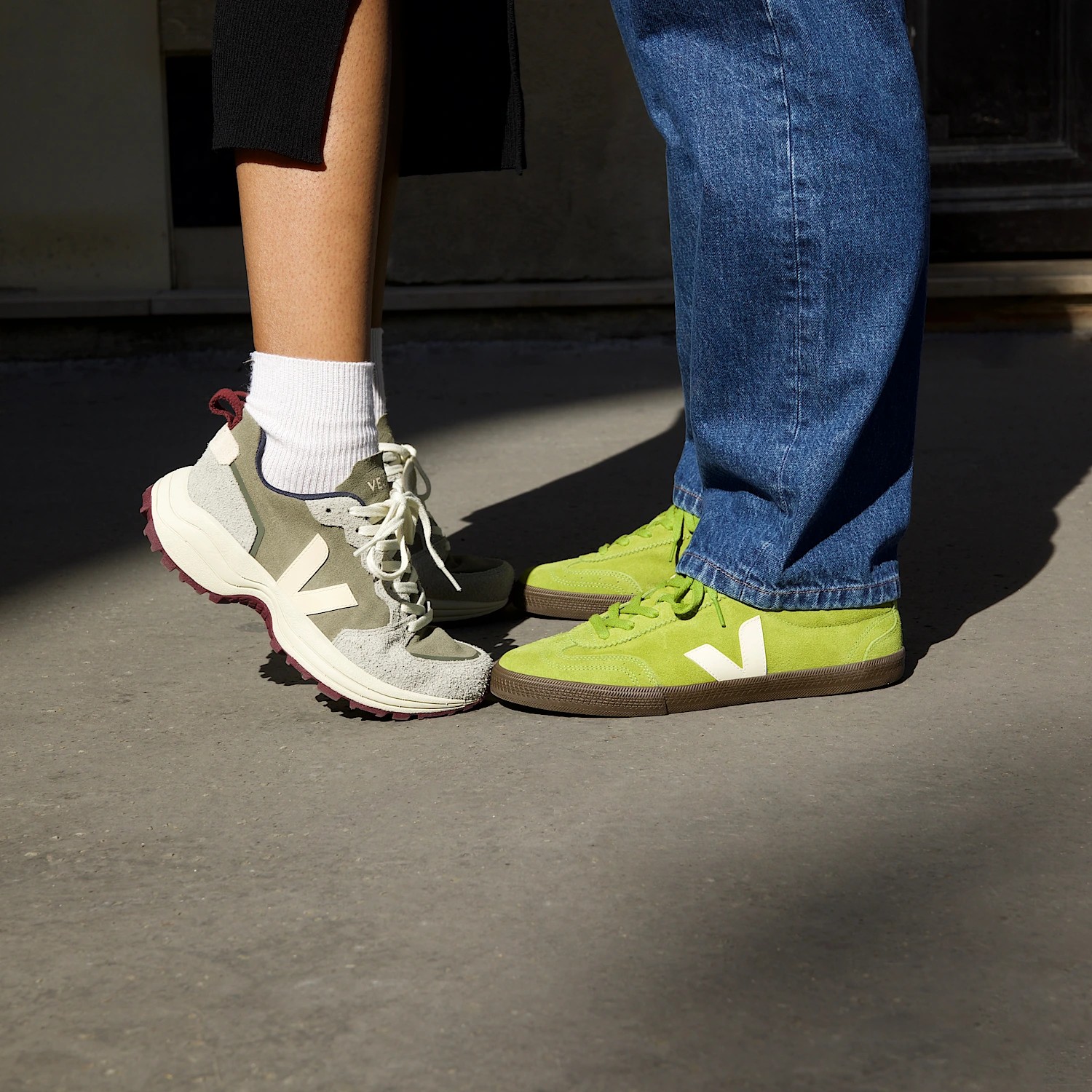 日本代购直邮巴西制VEJA VOLLEY休闲麂皮休闲运动德训鞋白标绿底