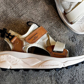 日本代购直邮FLOWER MOUNTAIN NAZCA网眼夏天露趾凉鞋溯溪全地形