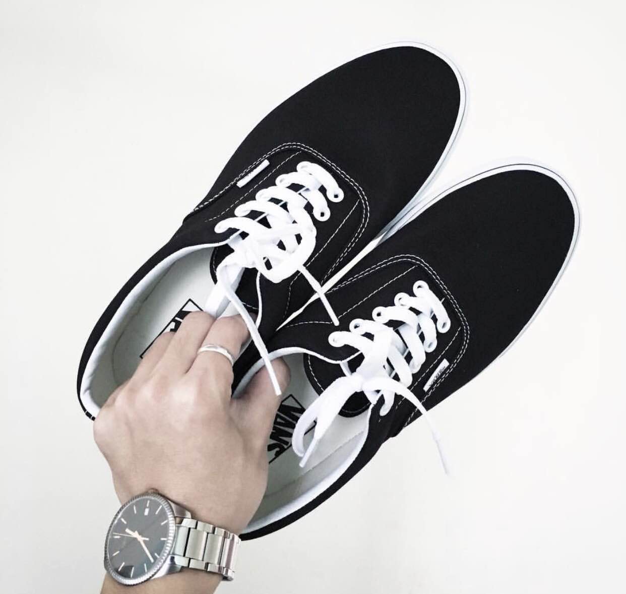 日本范斯VANS ERA帆布鞋