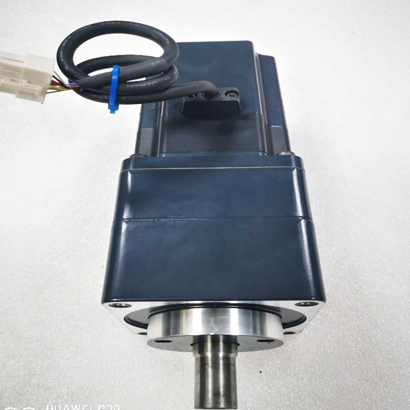 东方步进电机，ASM98MC-P25,！