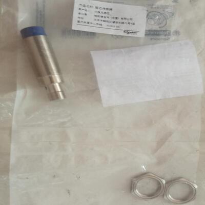XS218BLPAM12接近开关XS612B1PAL5传器
