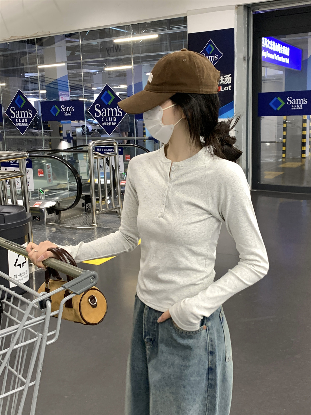 设计感插肩袖短上衣韩版花灰色纽扣长袖T恤女2025秋季新款打底衫