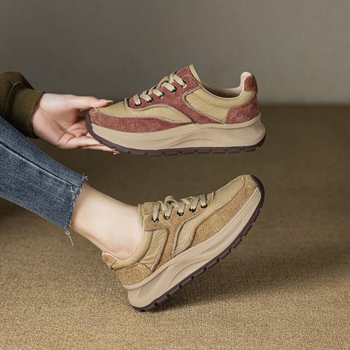 大码女鞋41到43加绒秋冬休闲鞋