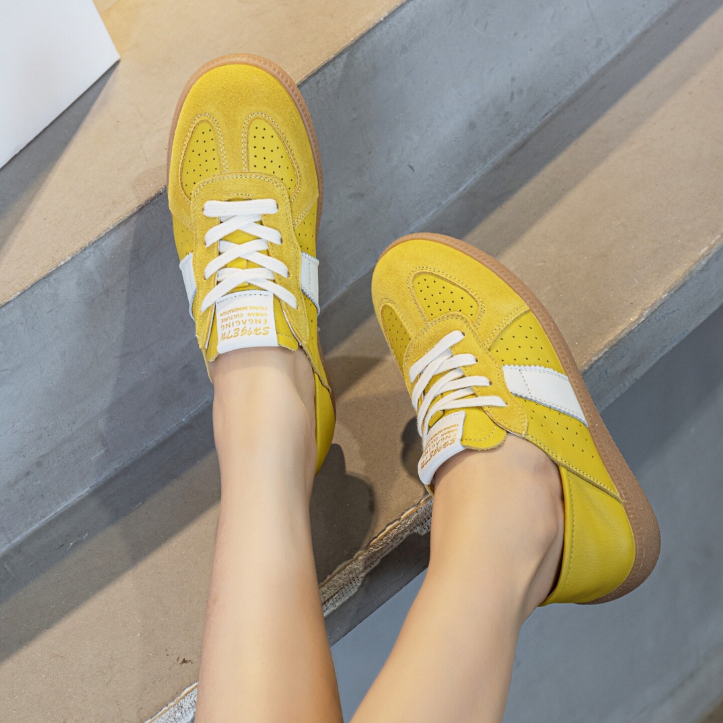 德训鞋女新款平底真皮大码女鞋41到43软底不累脚春夏显脚小透气42