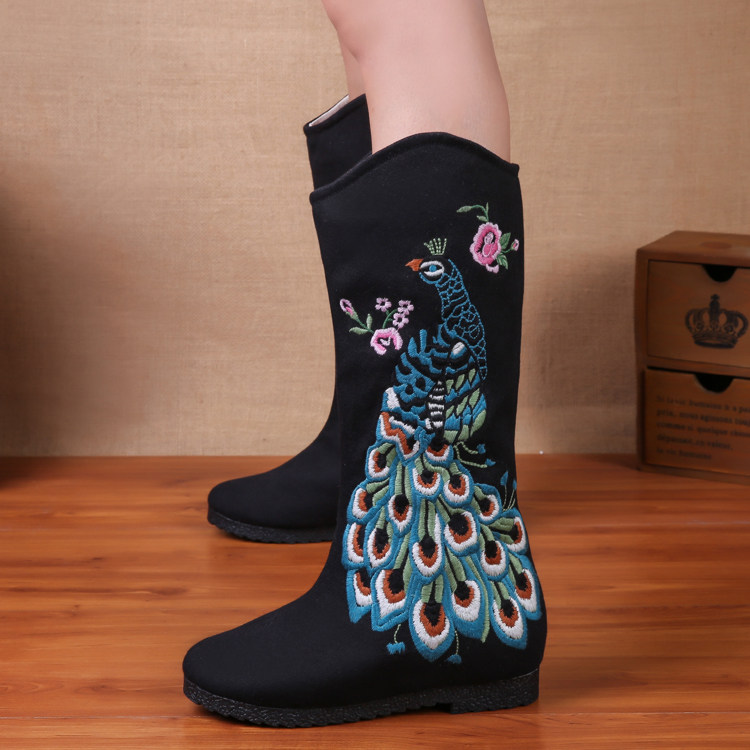 AUTUMN AND WINTER MODELS NATIONAL WIND BOOTS EMBROIDERED HIGH BOOTS OLD BEIJING CLOTH SHOES WOMENS SHOES CLOTH BOOTS SINGLE BOOTS BEEF TENDON BOTTOM COTTON BOOTS