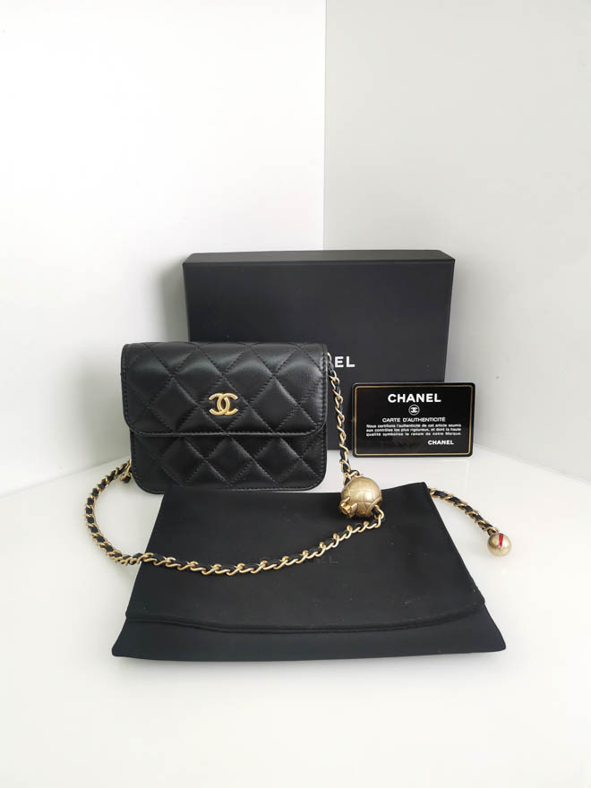 【桔梗中古屋】97新CHANEL 黑色羊皮金珠金链零钱包卡包