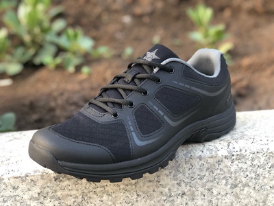 大虎厂新款训练鞋男女款夏季透气网面运动黑色超轻跑步鞋胶鞋