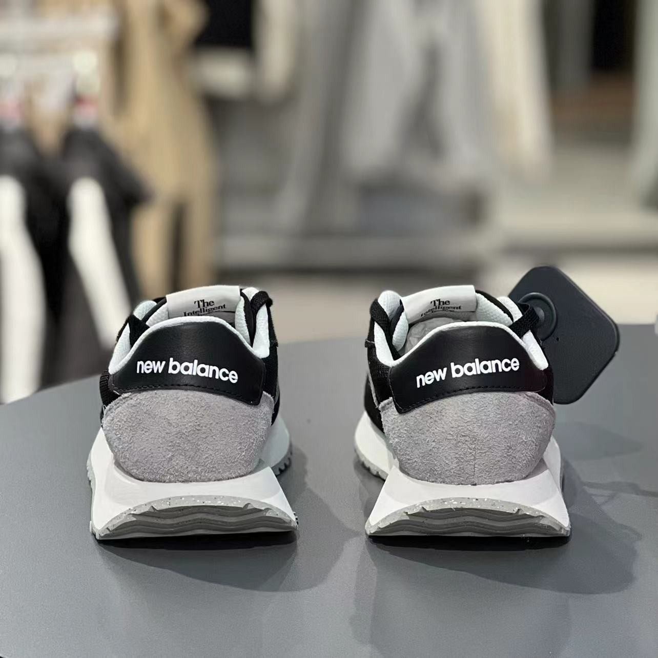 New Balance NB 237低帮复古轻便百搭运动休闲跑步鞋 MS237LBK