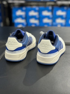 阿迪达斯ADIDAS女子低帮百搭时尚 HR1931 潮流学生复古白蓝休闲板鞋