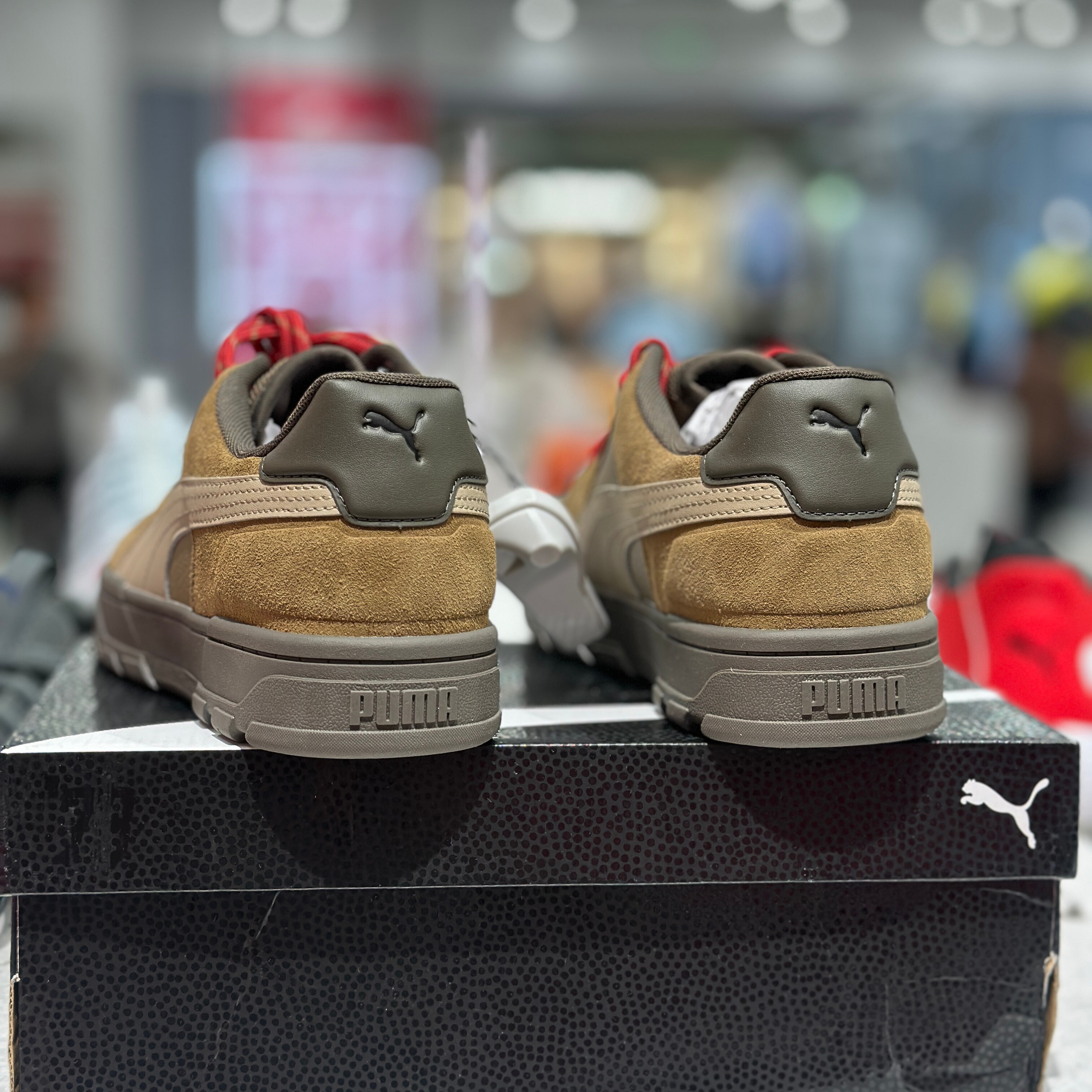 【坏蛋】Puma/彪马男户外风复古麂皮拼接耐磨防滑厚底板鞋410457