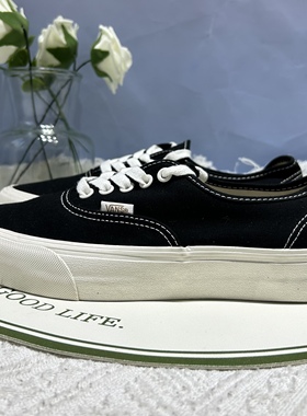 Vans Authentic Vr3经典简约黑白男女同款帆布板鞋子VN0005UD1KP