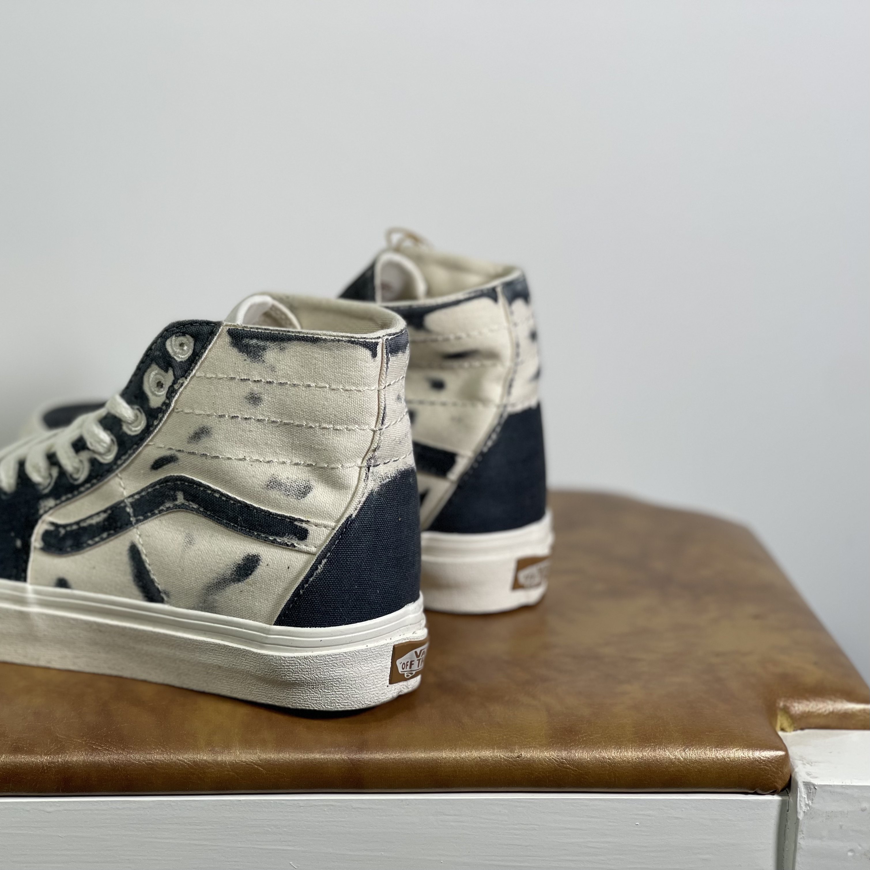 vans范斯sk8-hi扎染泼墨环保灰白色男女百搭休闲板鞋vn0a4u168co