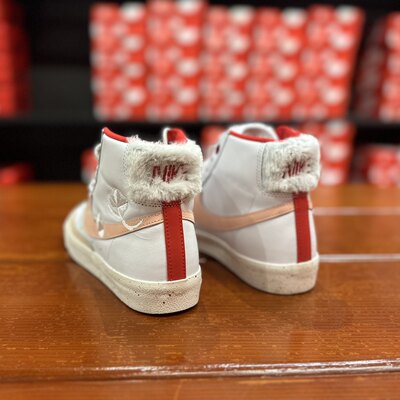 耐克Nike BLAZER MID女子开拓者兔年限定高帮板鞋 FD4342-181 HC3