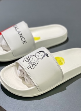 NEW BALANCE NB女拖鞋夏季新款运动防滑透气情侣拖鞋女SWF200NW