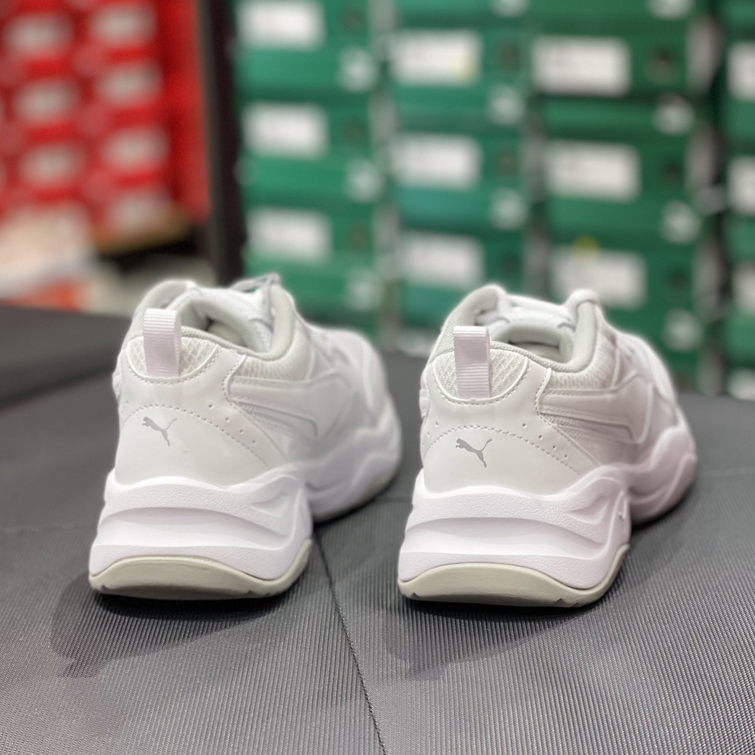 puma彪马 泫雅女子经典 白色老爹鞋 复古鞋休闲运动鞋 372500-01