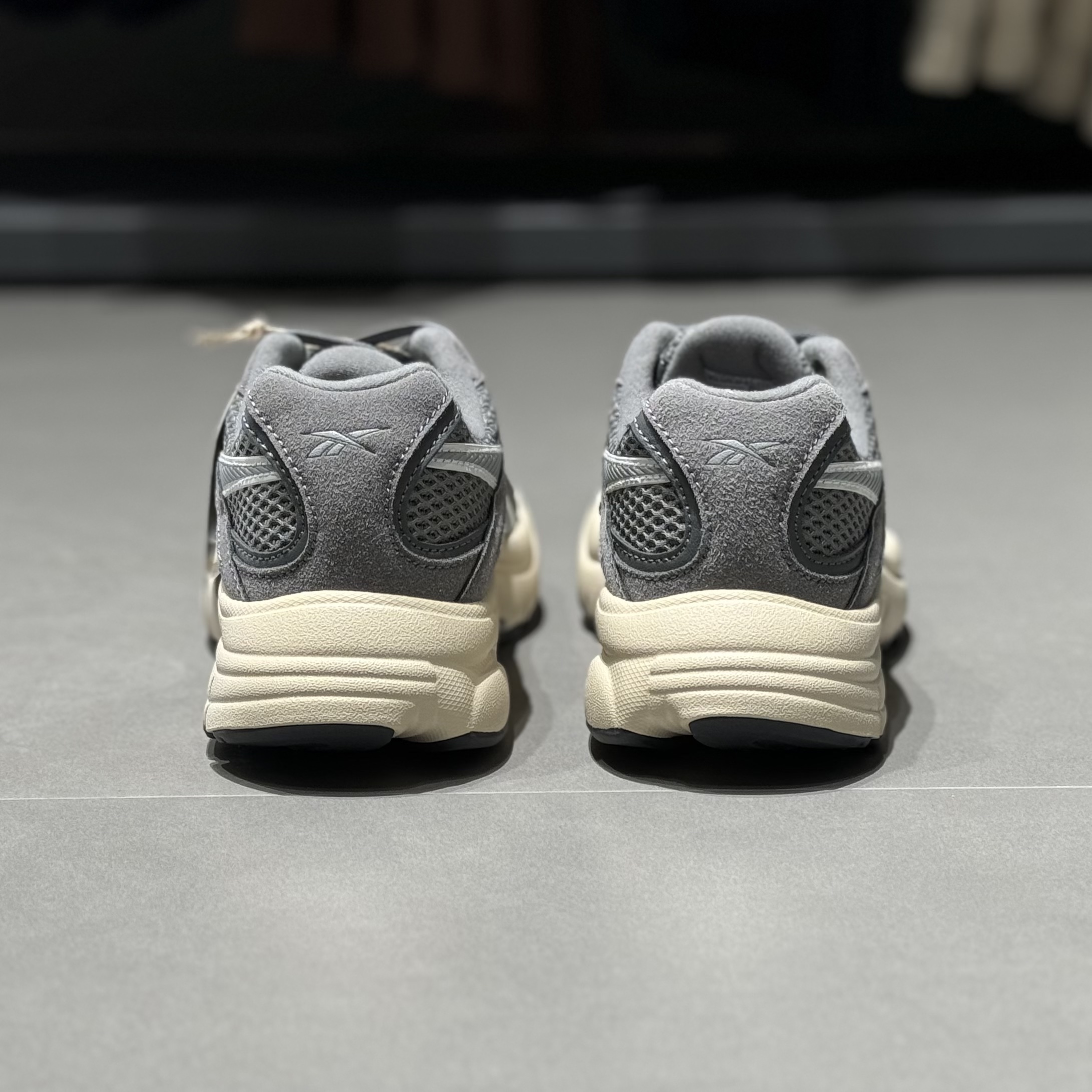 坏蛋的店锐步/Reebok 男女秋季耐磨舒适休闲老爹鞋24FRC905U1GG0