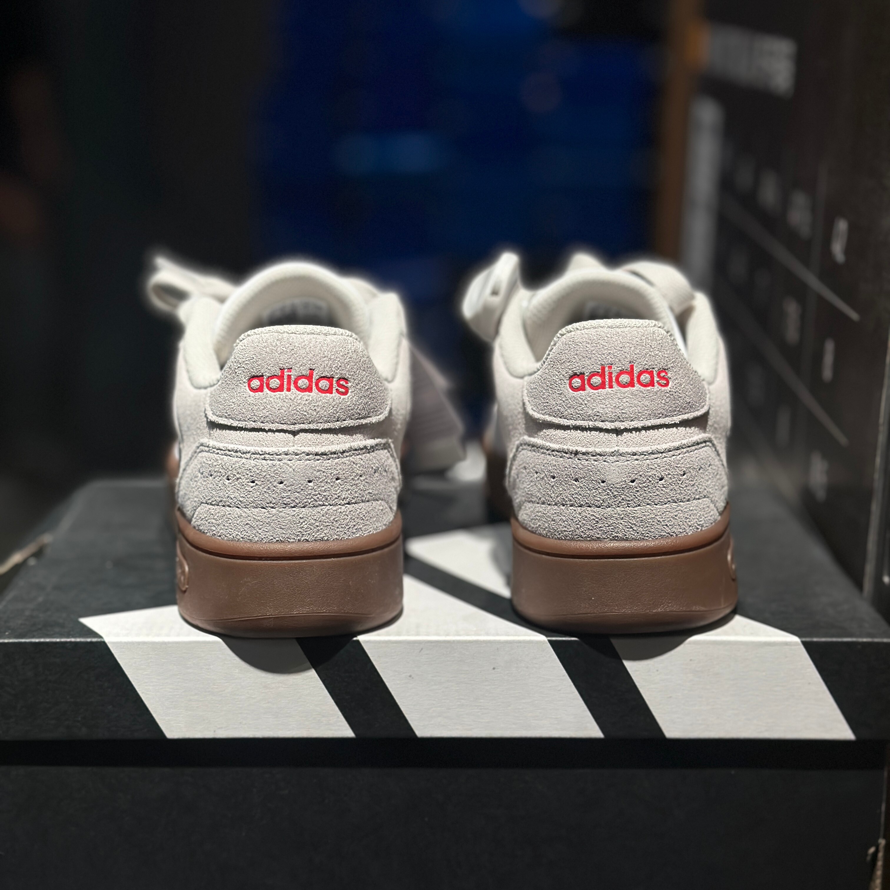 【坏蛋】adidas/阿迪达斯男子小锯齿板鞋秋低帮休闲运动鞋JP8232