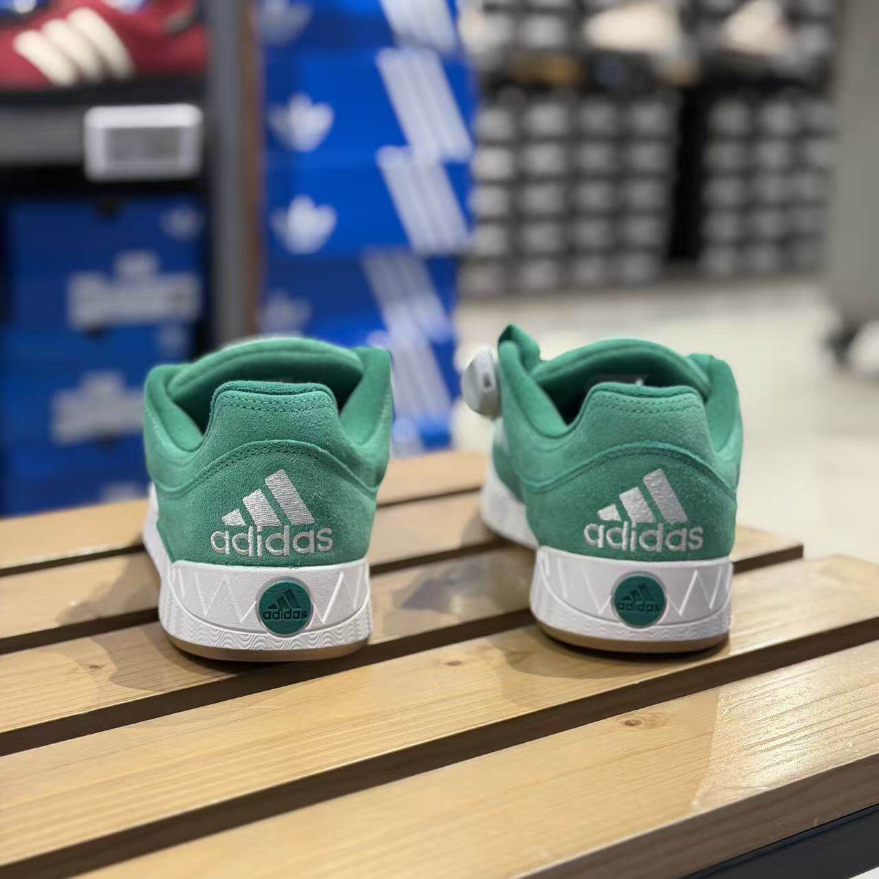 Adidas阿迪达斯春夏季男款三叶草拼接透气低帮休闲板鞋 JR8037